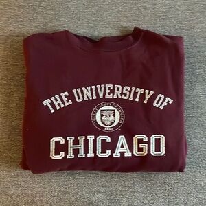 UChicago Crew Neck Sweatshirt, size L